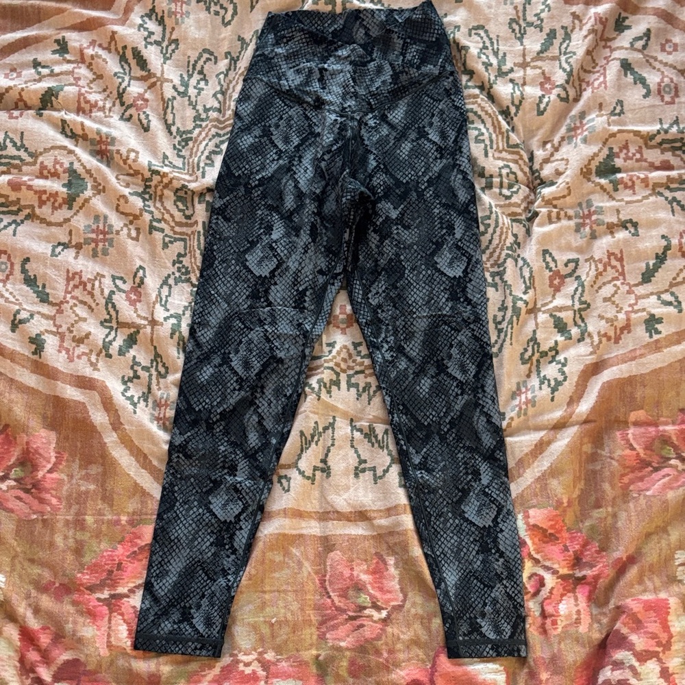 Offline by Aerie Real Me Crossover Black Snake Print Leggings